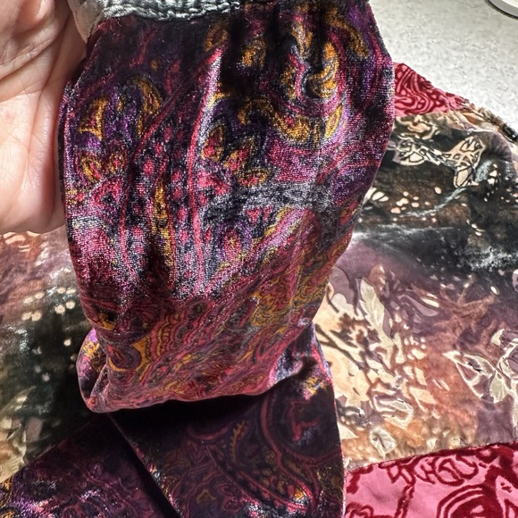 COLDWATER CREEK Women's Silk Velvet Sheer Burnout Button Front Top‎ Size Medium - Picture 5 of 9